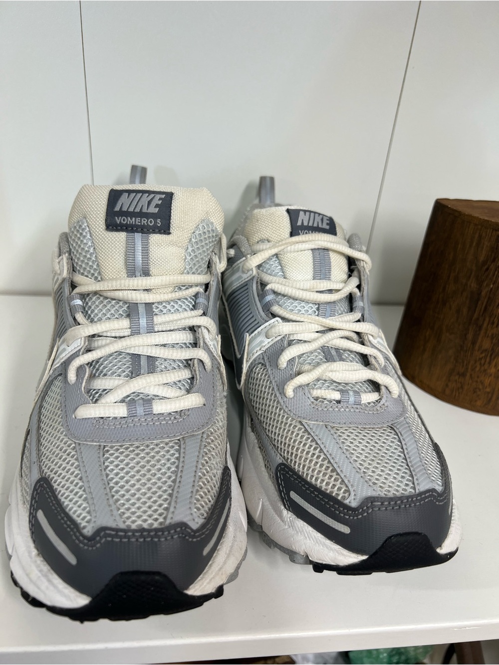 🔥 Nike Vomero 5 sneakers women size 8.5 - Picture 5 of 7